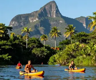 Aventura de Caiaque nas Águas do Rio Tapajós: Uma Experiência Imperdível