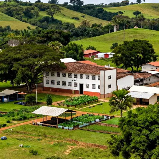 Descubra o CENTRO COMUNITARIO E PRODUTORES RURAIS DA CCPN