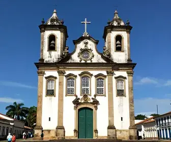 Descubra o Patrimônio Arquitetônico de Santarém: Tesouros Culturais do Pará